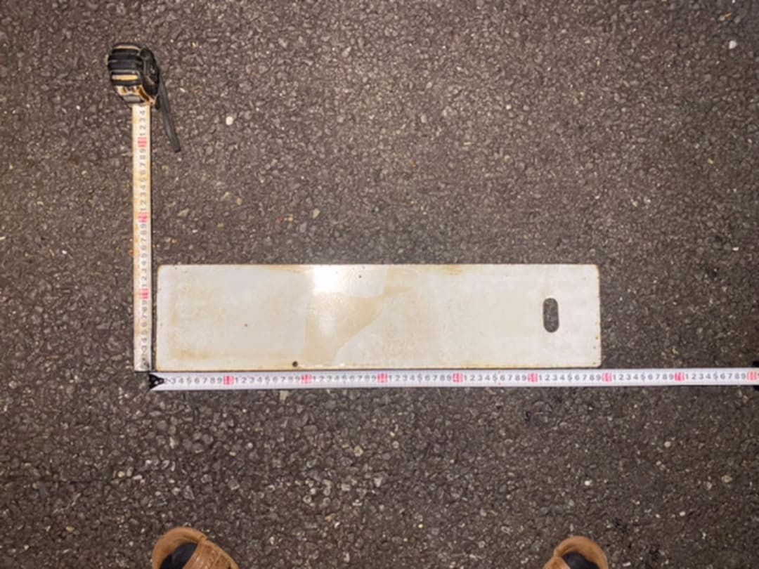 電車　看板　修学旅行団体