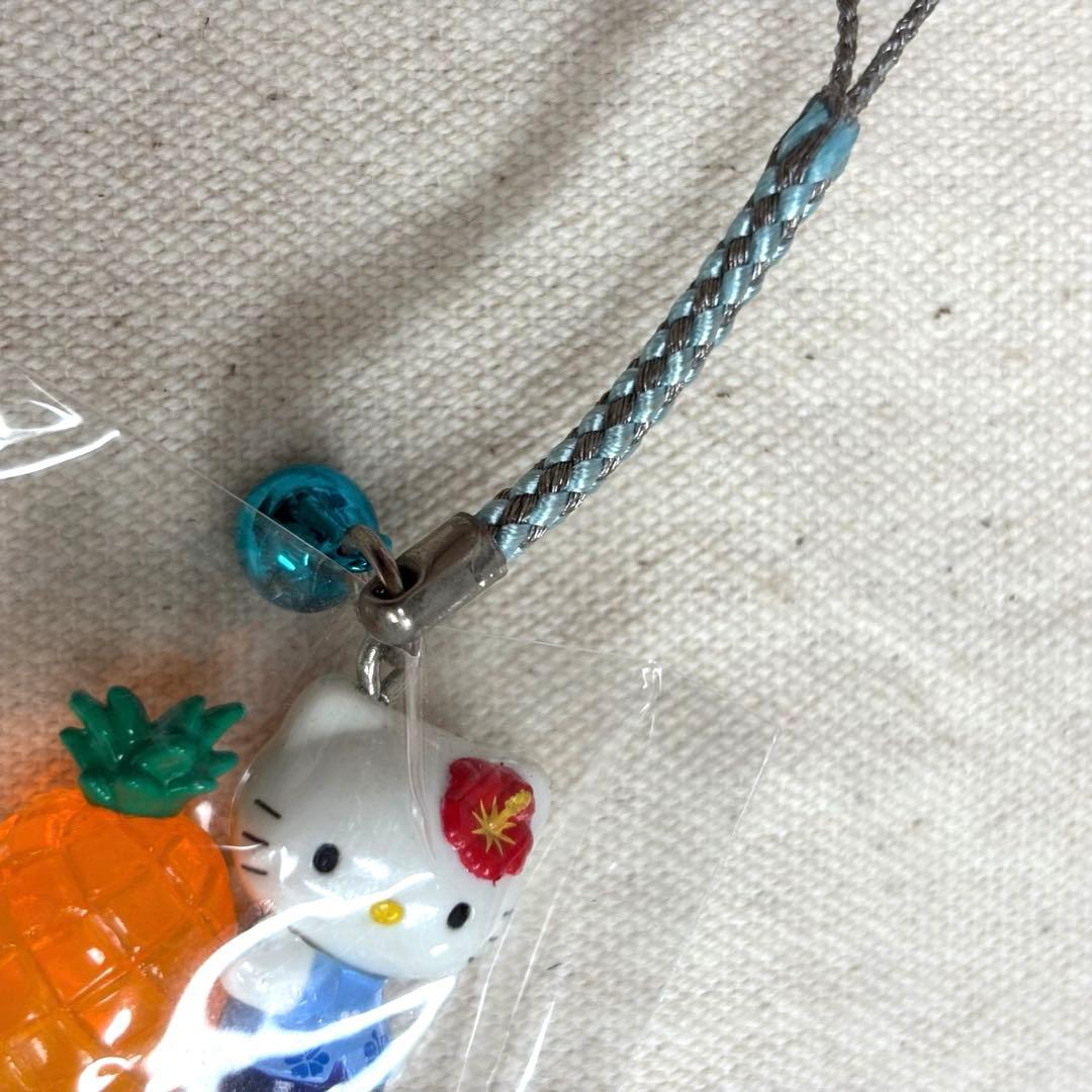 ご当地キティ　沖縄限定　パイナップル　ストラップ