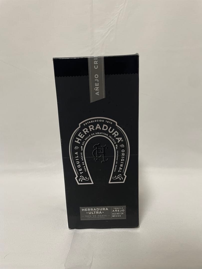 HERRADURA tequila anejo エラドゥーラ ウルトラ テキーラ