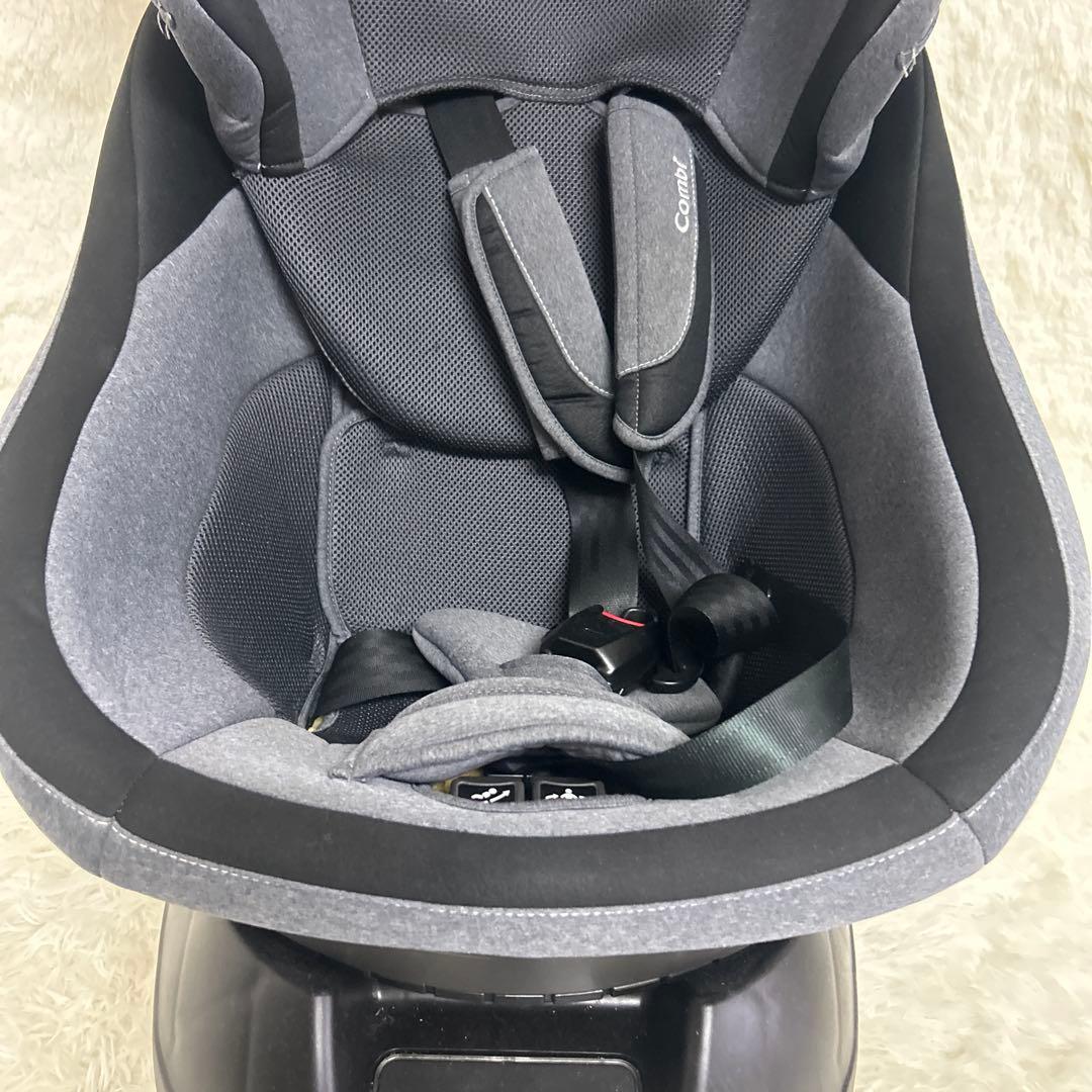 【美品】コンビクルムーヴ ISOFIX JJ-650 チャイルドシート　グレー