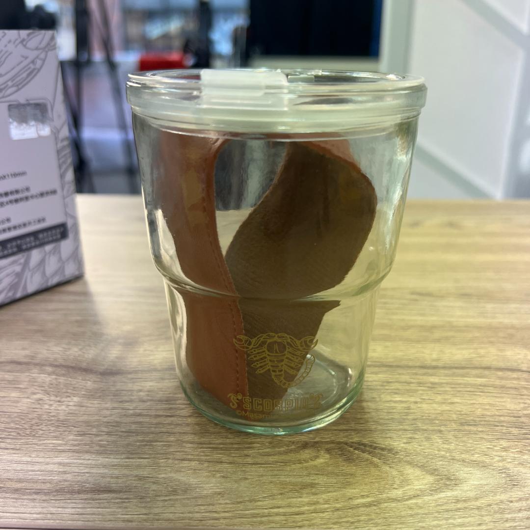 聖闘士星矢のガラス製コップ12個