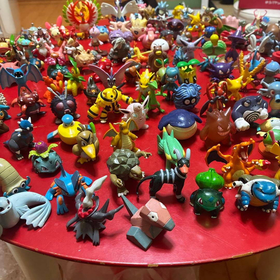 k*必様 モンコレ　まとめ売り　　100体以上　ポケットモンスター
