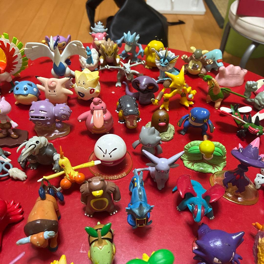k*必様 モンコレ　まとめ売り　　100体以上　ポケットモンスター