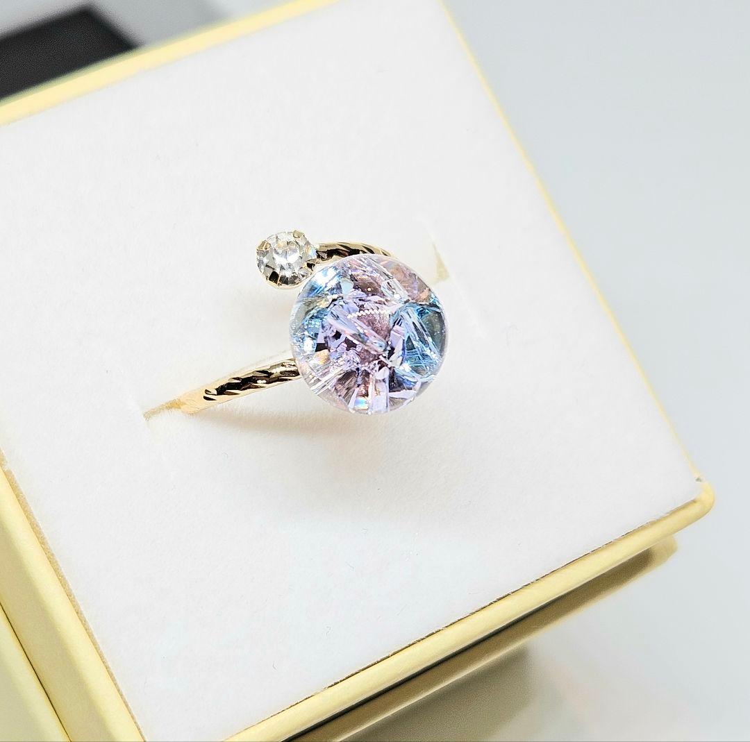 1675.スワロ入り♡ ドーム型レジンリング♡