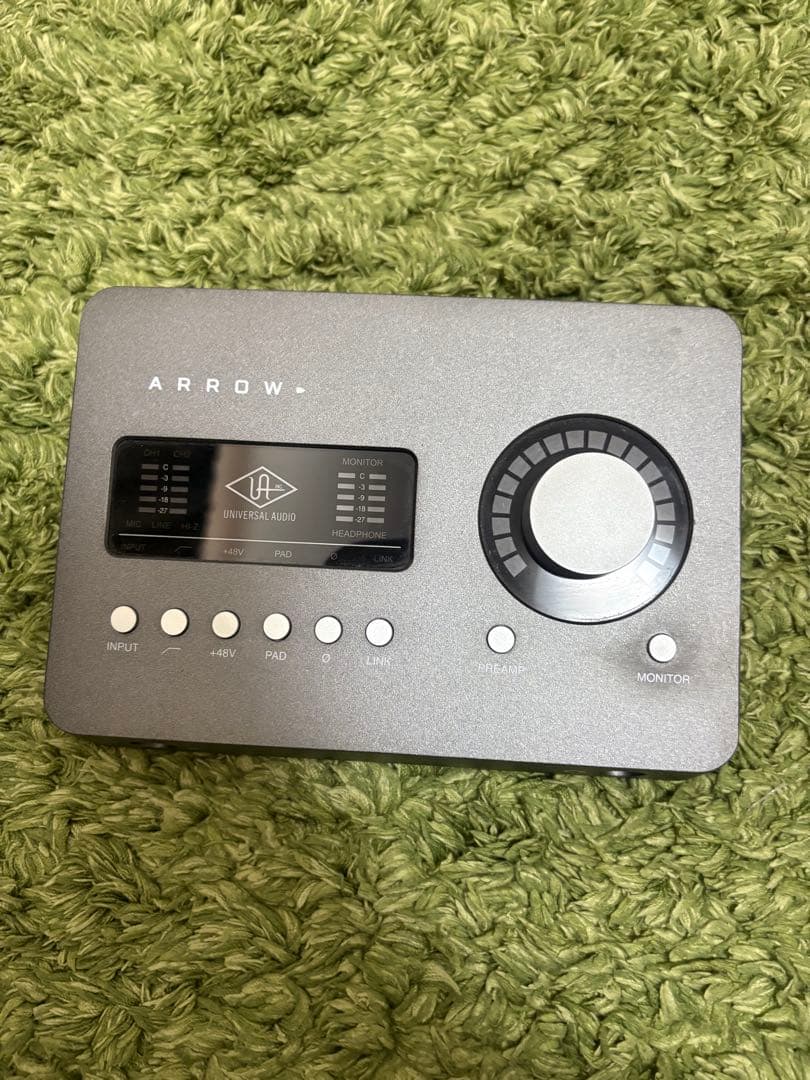 ARROW オーディオインターフェイス