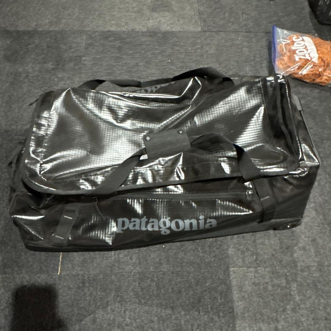 Patagonia 旅行バッグ キャスター付き グレー