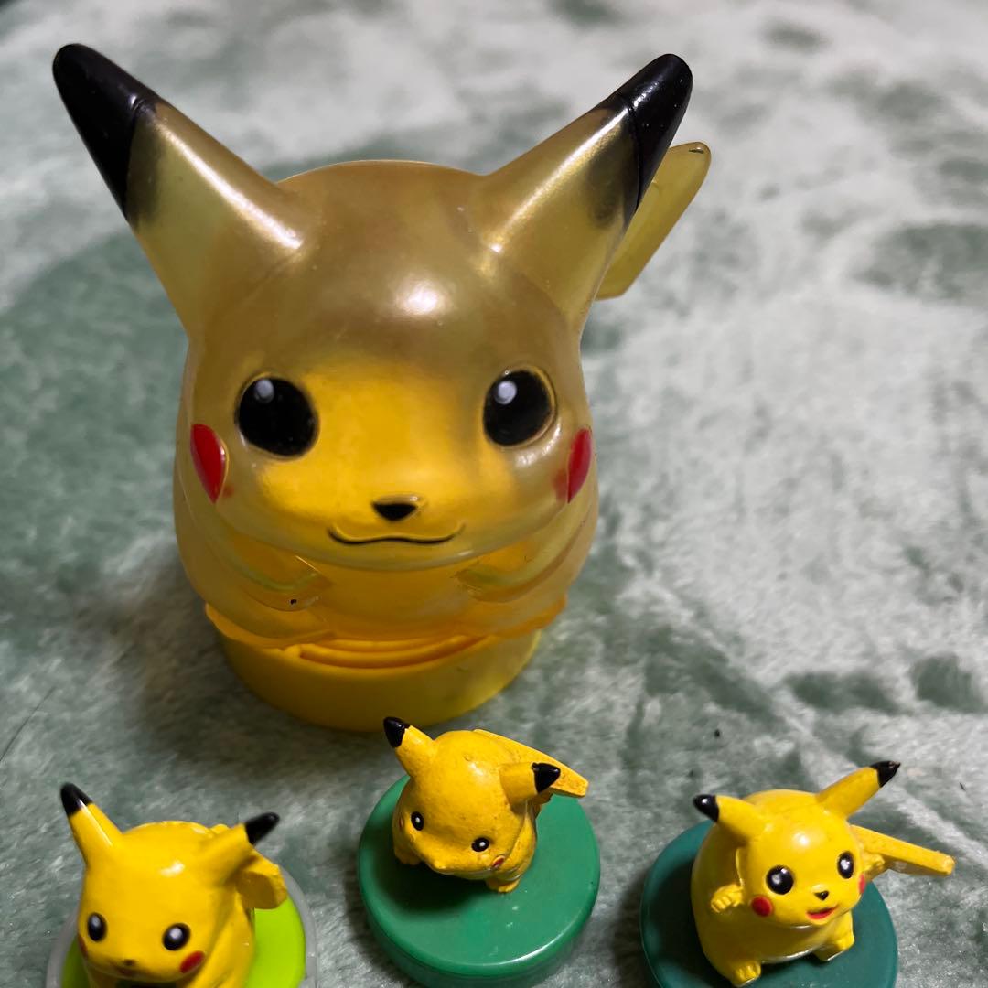 ポケモンピカチュウレトロレアスタンプフィギュア