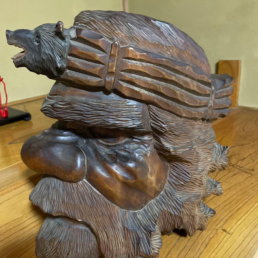 木製の彫刻置物　アイヌ　木製　白老　置物　木彫り　工芸品　手彫り