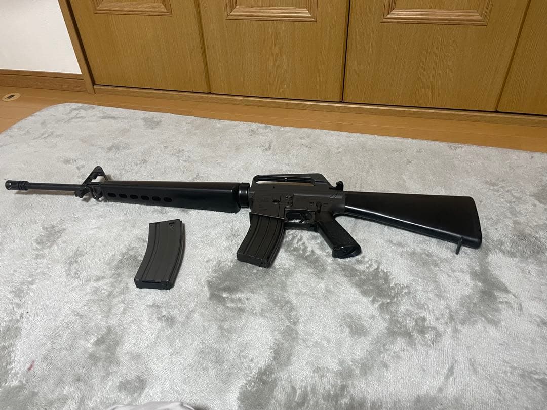 送料込み！電動ガン 東京マルイ　m16 ar15 現状品
