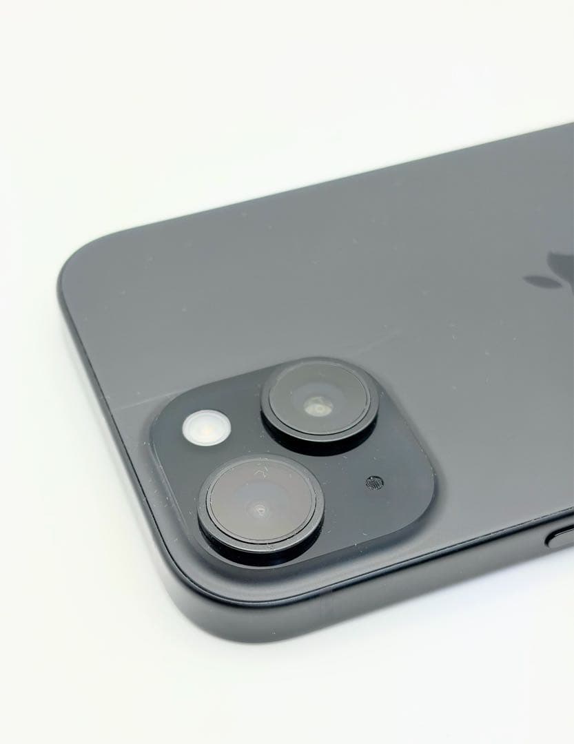 SIMフリー iPhone 15 128GB ブラックチタニウム