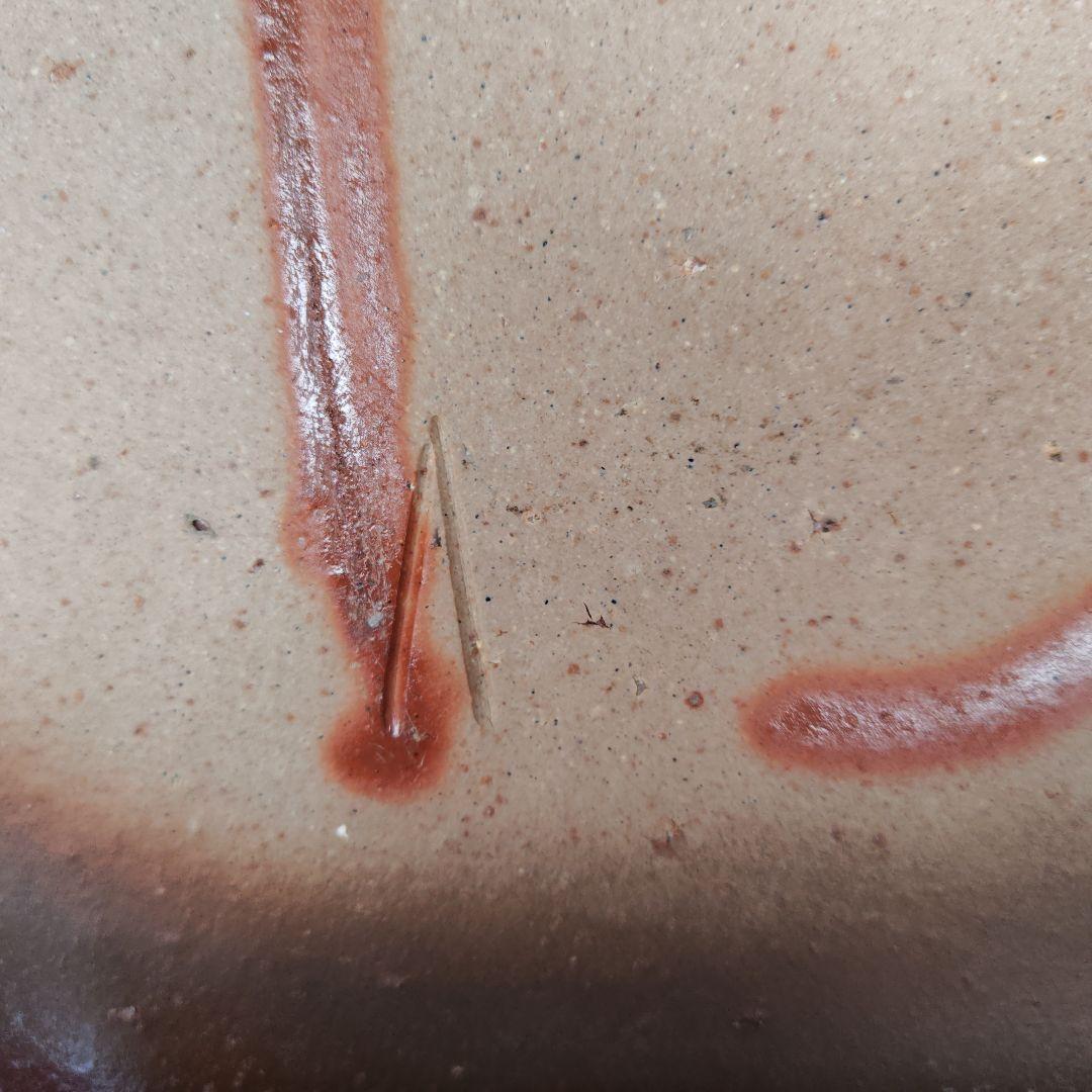 大名品。黒備前大角皿、人間国宝伊勢崎淳 図録作品記載付、日本橋三越人間国宝個展