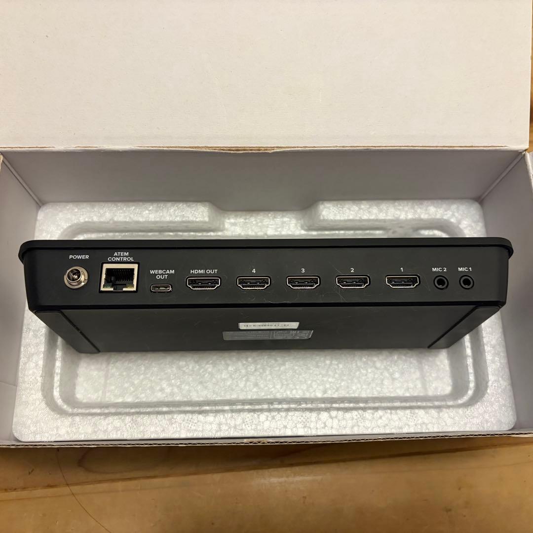ATEM Mini プロダクションスイッチャー