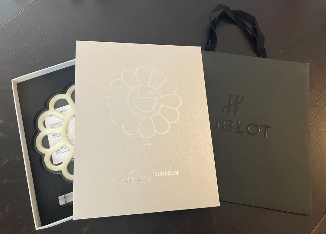 ウブロ　村上隆