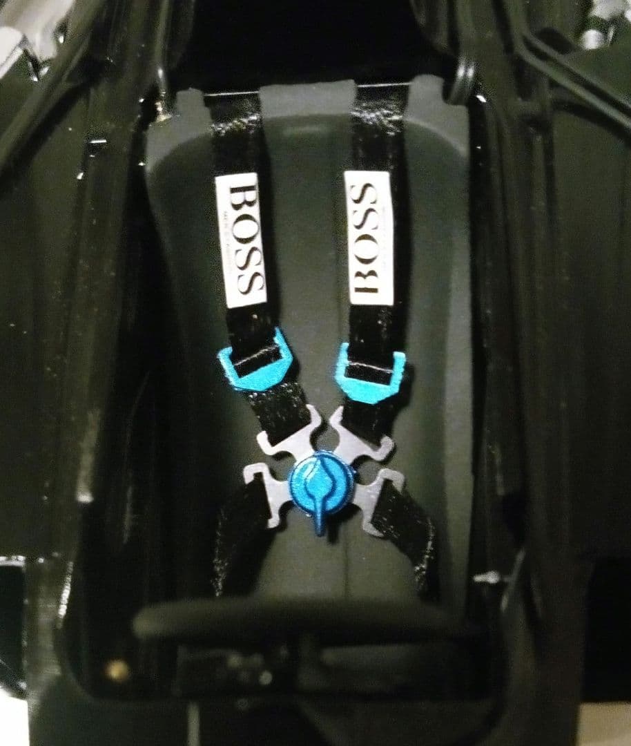 オートアート 1/18 マクラーレン MP4/6 A.セナ ミニチャンプス