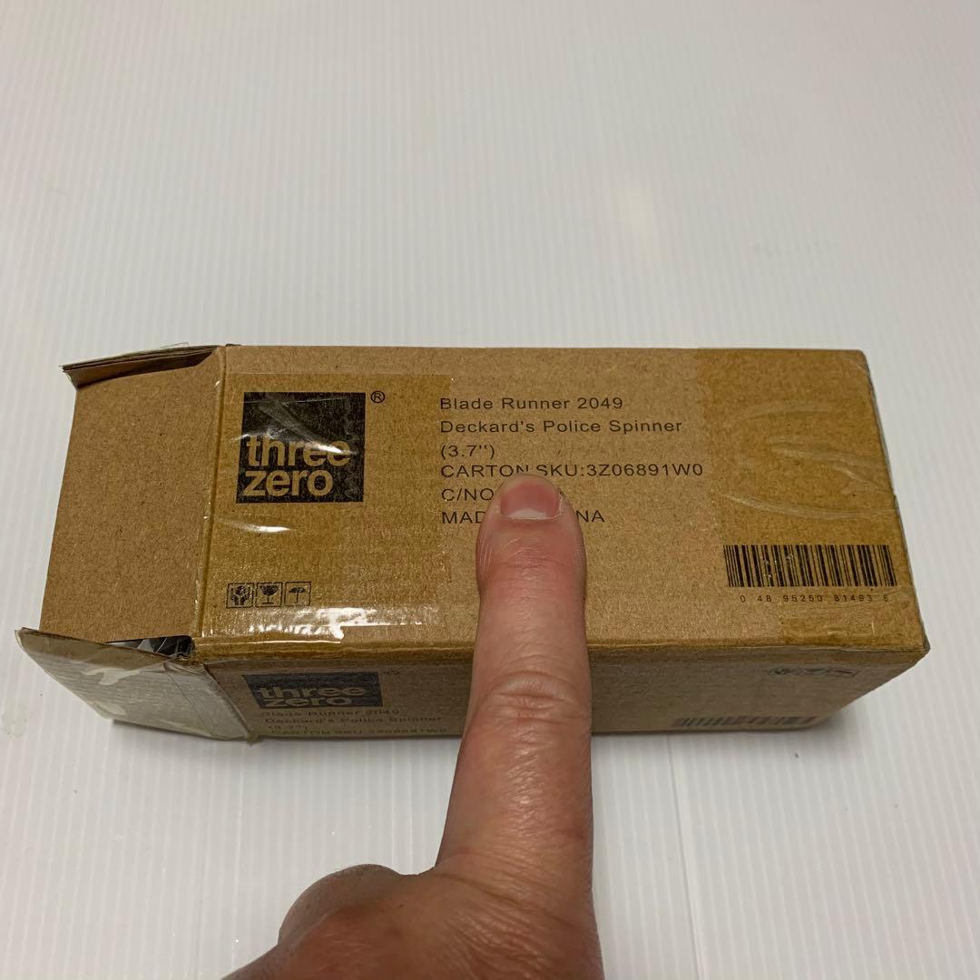 デッカード ポリススピナー ブレードランナー スリーゼロ