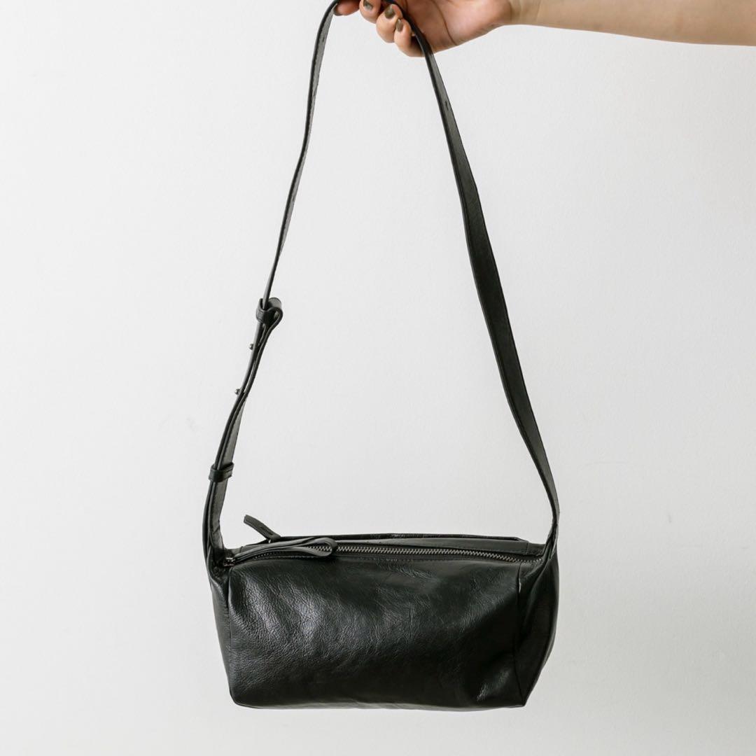 《本革/220g》ボックスショルダーバッグ