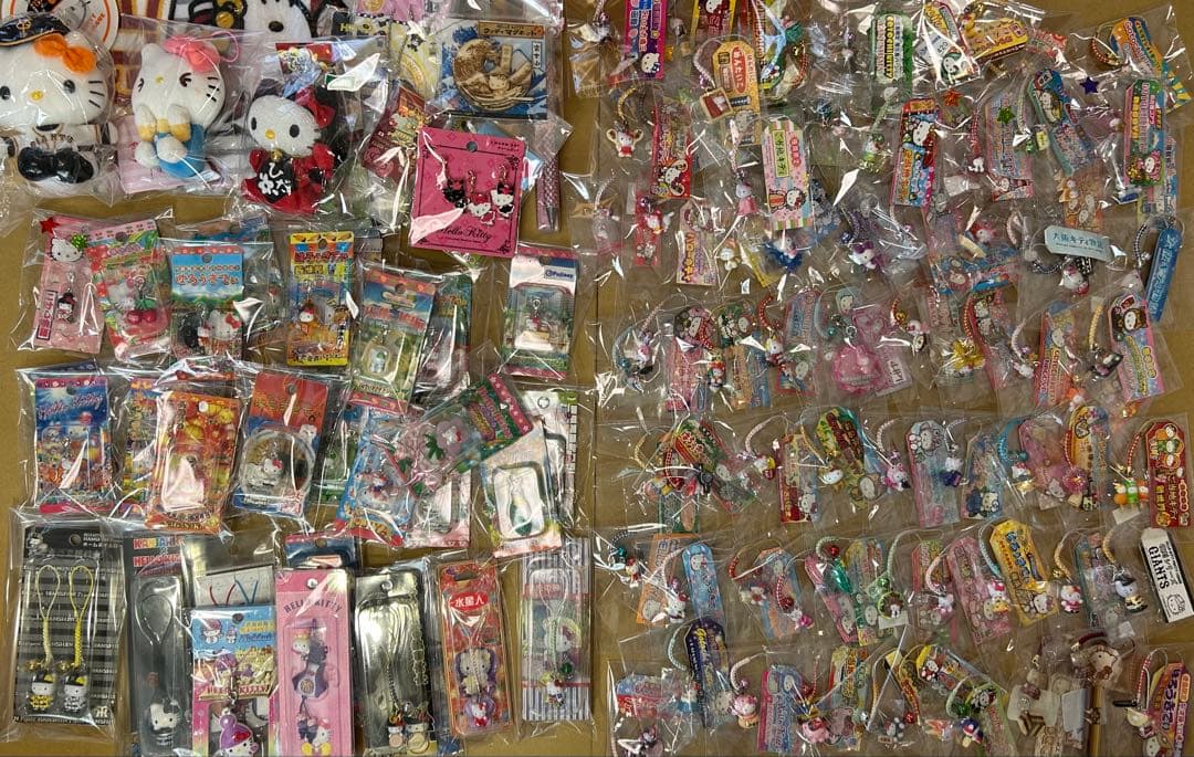 【レア】 ご当地キティ 根付け ファスナーマスコット その他まとめ売り 116点