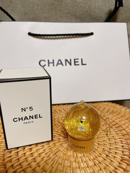 大変レアで希少な2021年限定✨No.5スノードーム