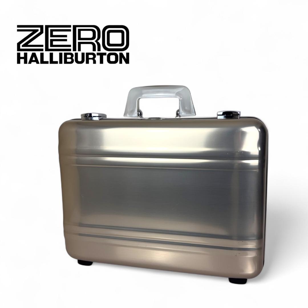 美品 ゼロハリバートン アッシュケース シャンパンゴールド