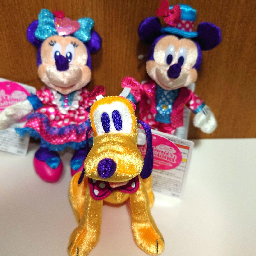 ミニーのファンダーランド　ミニー・ミッキー・プルートぬいぐるみバッチセット