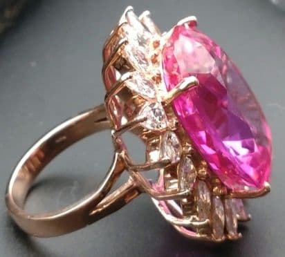 りりここ 天然ビビットピンクルべライトトルマリン 36.80CT 指輪