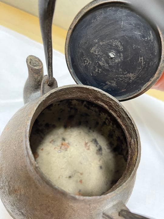 鉄瓶  工芸品　骨董品　急須　鉄器