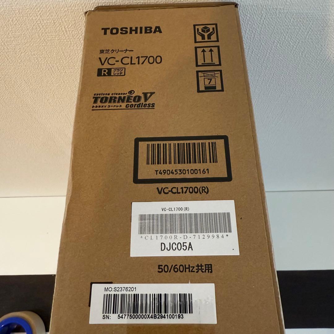 新品、東芝(TOSHIBA) スティック掃除機VC-CL1700-R 1.8kg