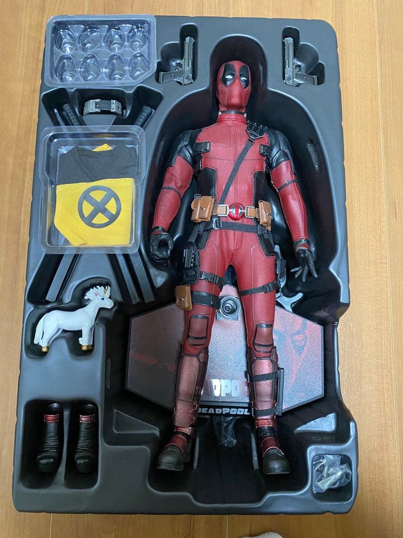 デッドプール2 1/6スケール ムービーマスターピース ホットトイズ フィギュア