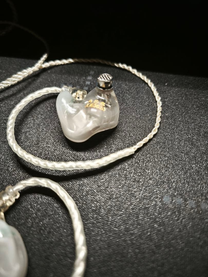 イヤホン qdc Studio4SS