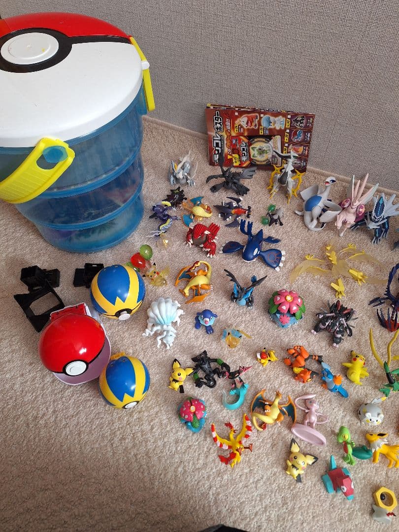モンコレ　フィギュア　セット　ケース　ポケモン　まとめ売り