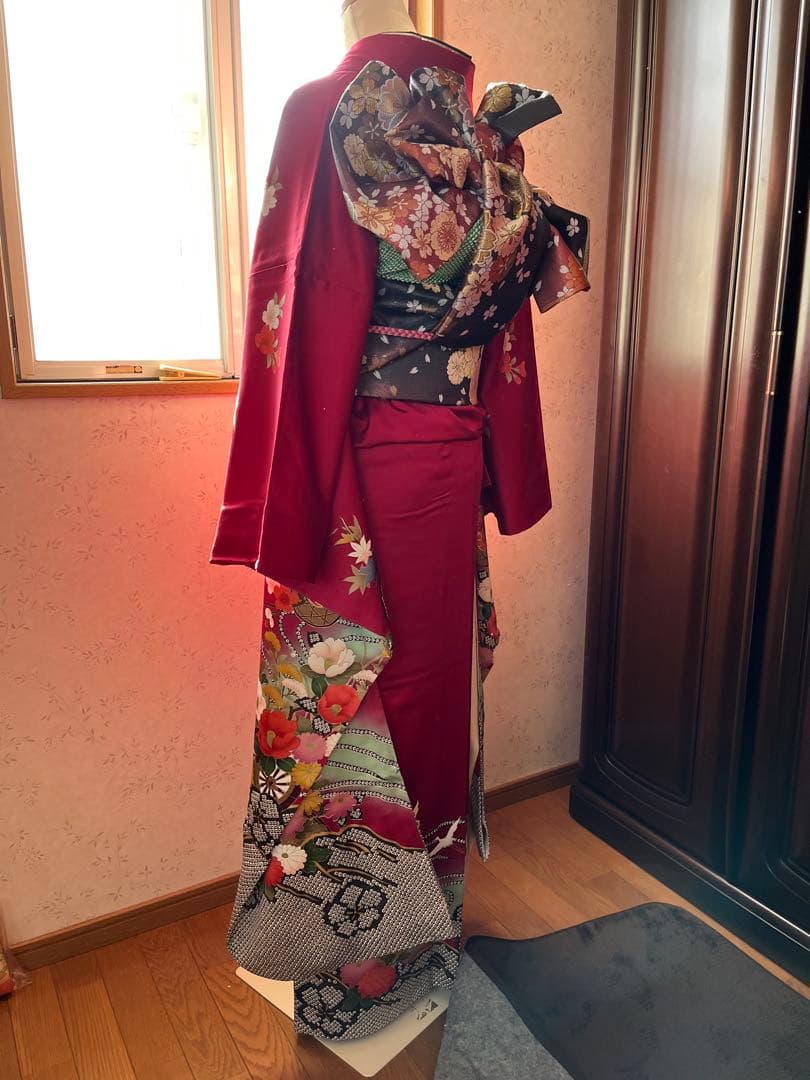 振袖セット　帯、帯締め、帯揚げ、重ね襟　　身丈165 裄丈70 袖丈113