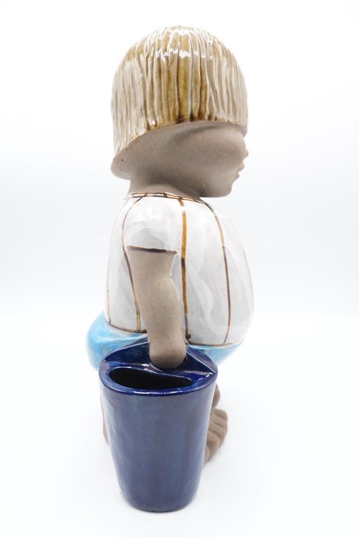 リサ・ラーソン (Lisa Larson) 世界の子供たち 陶器製　靴ベラ置き