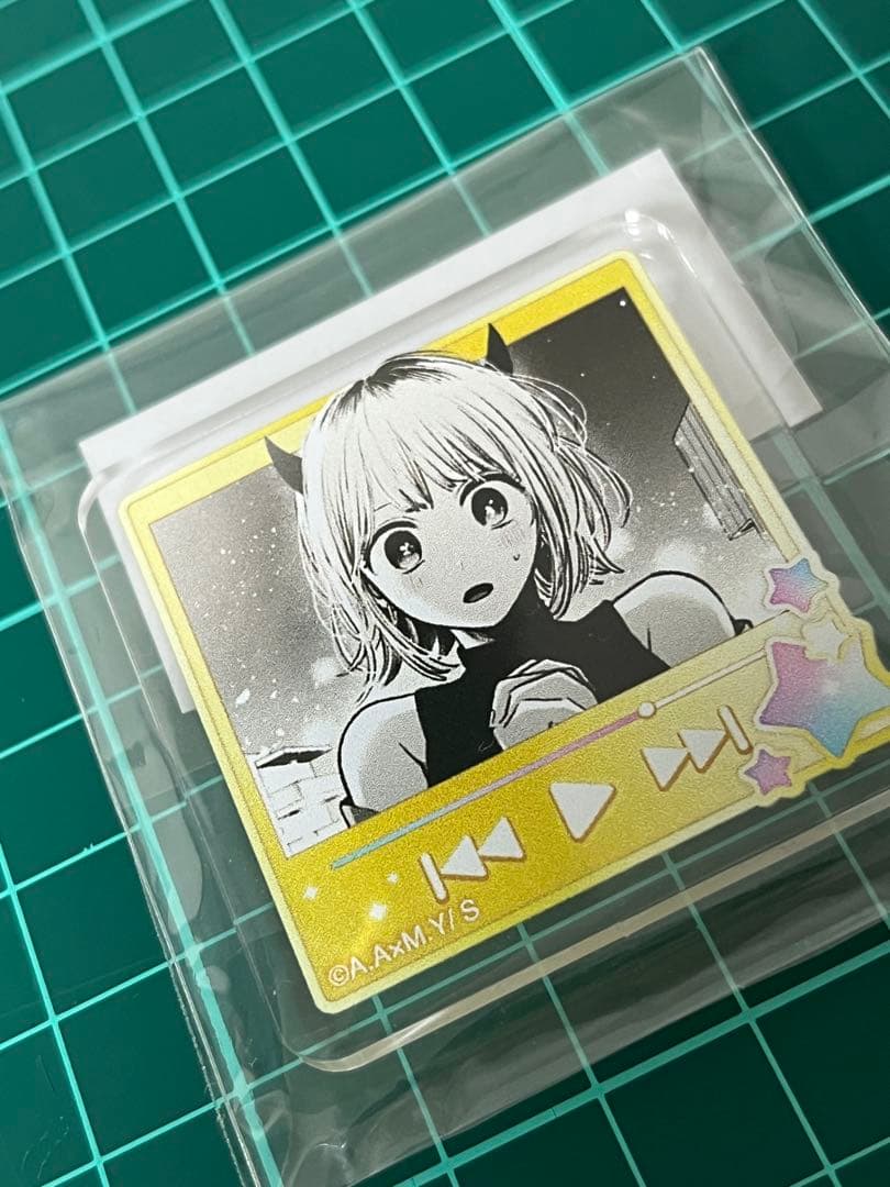 【未開封】MEMちょ 名場面ゴールドアクリルバッジ 苺プロ広報部