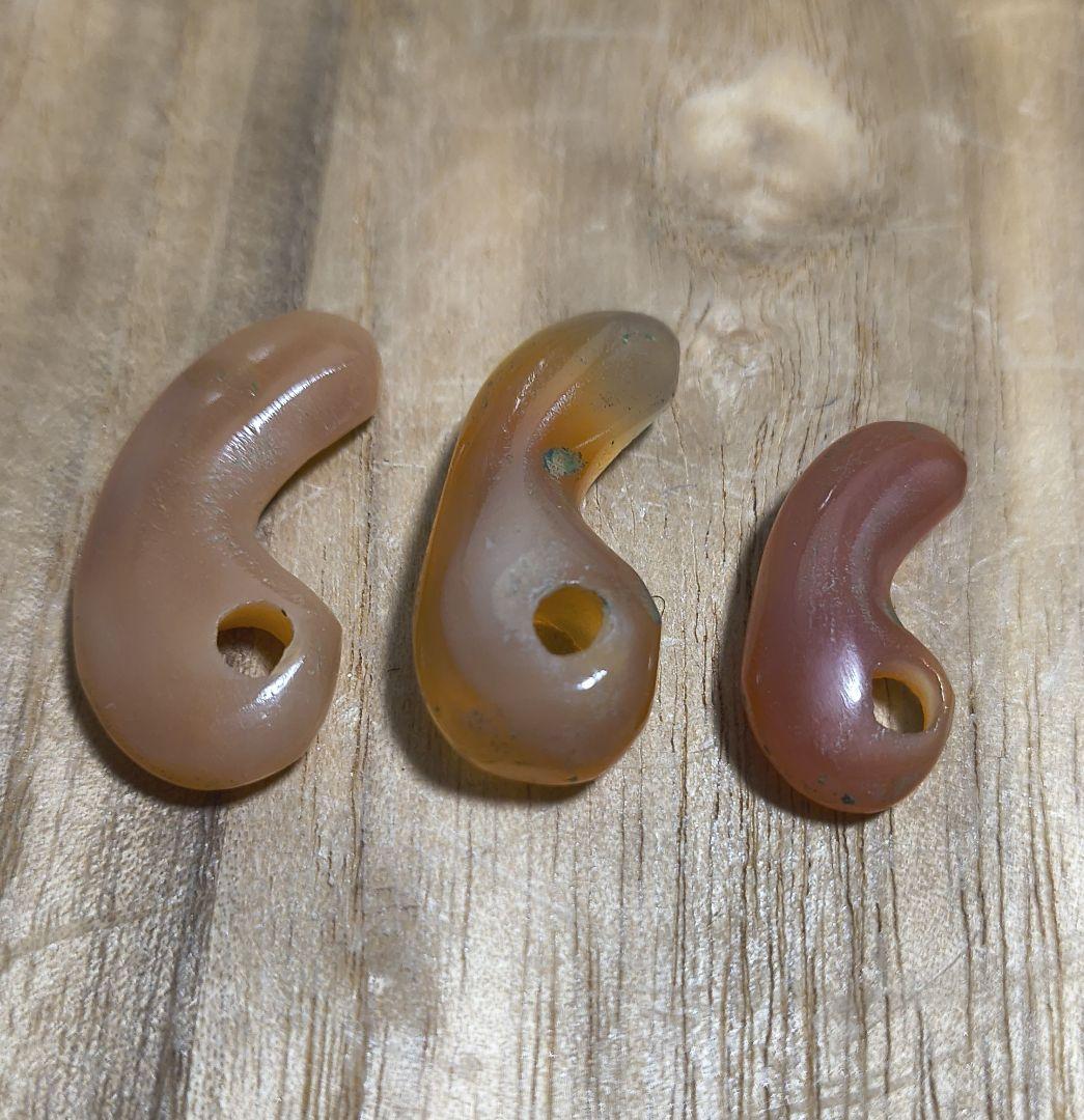 天然石 出雲 碧玉 出雲石 赤瑪瑙 勾玉 3個セット