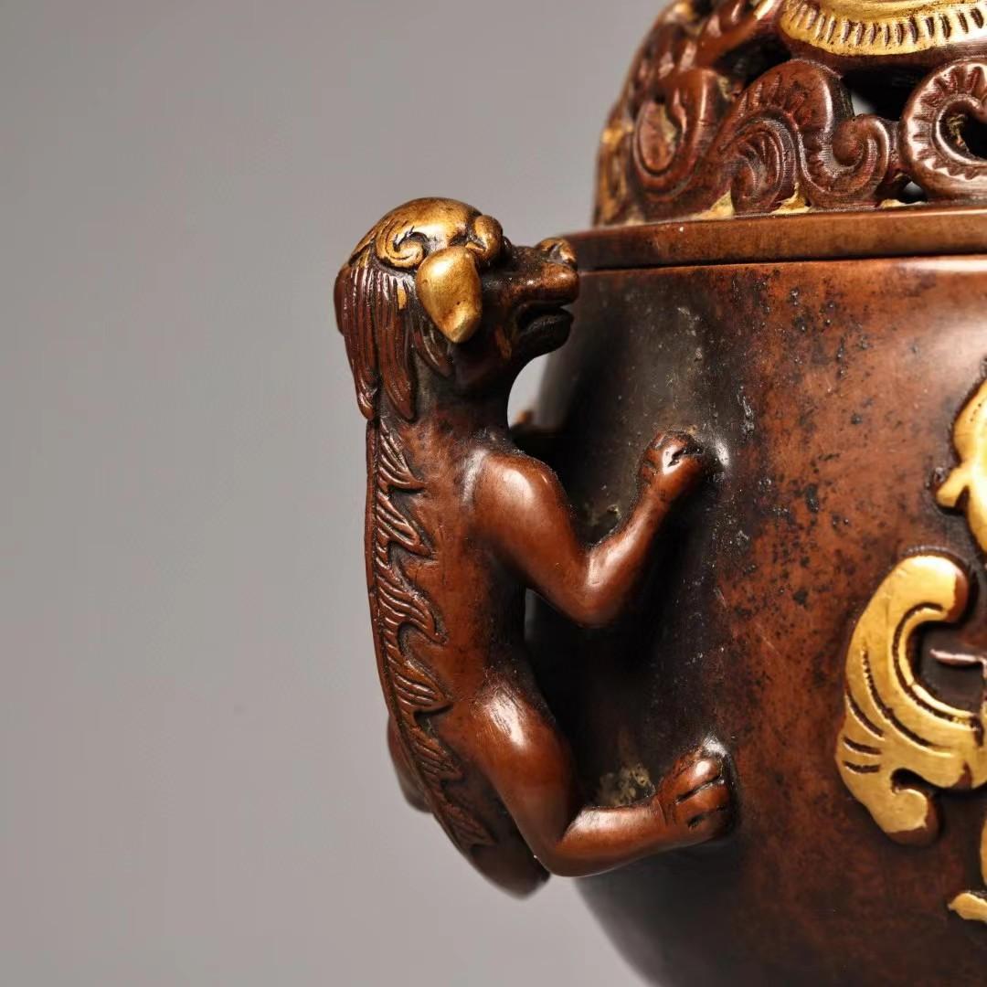 中国古美術・旧蔵鏨刻鎏金の熏香炉・純赤銅・純手作り・高浮彫・置物・茶道具・文房具