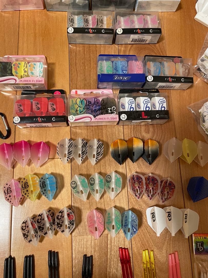 【ダーツセット】バレル、フライト、シャフト、チップ、ケース、カードなど