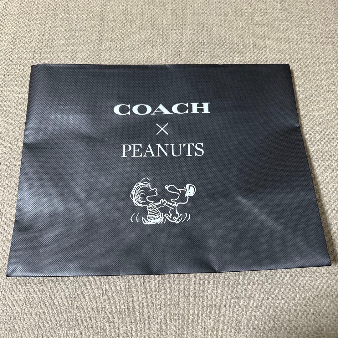COACH x PEANUTS ケース スヌーピー