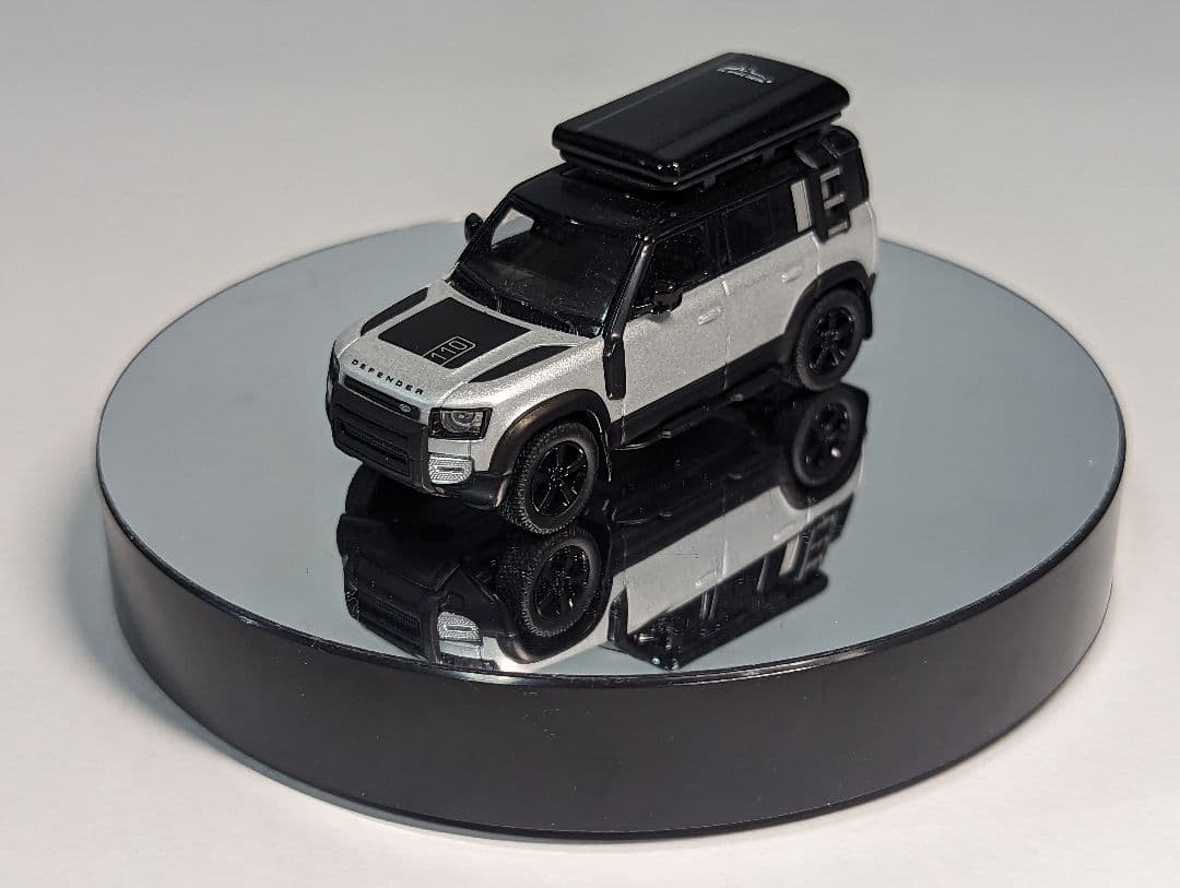 1/64ミニカー land rover defender90.110　４台セット