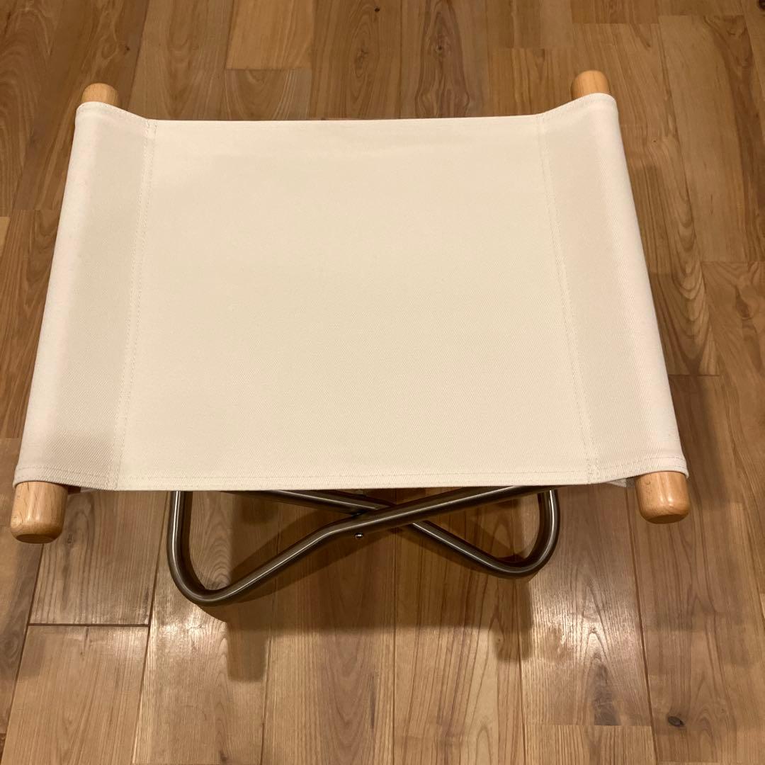 T*様 ニーチェアx/ホワイト/オットマン