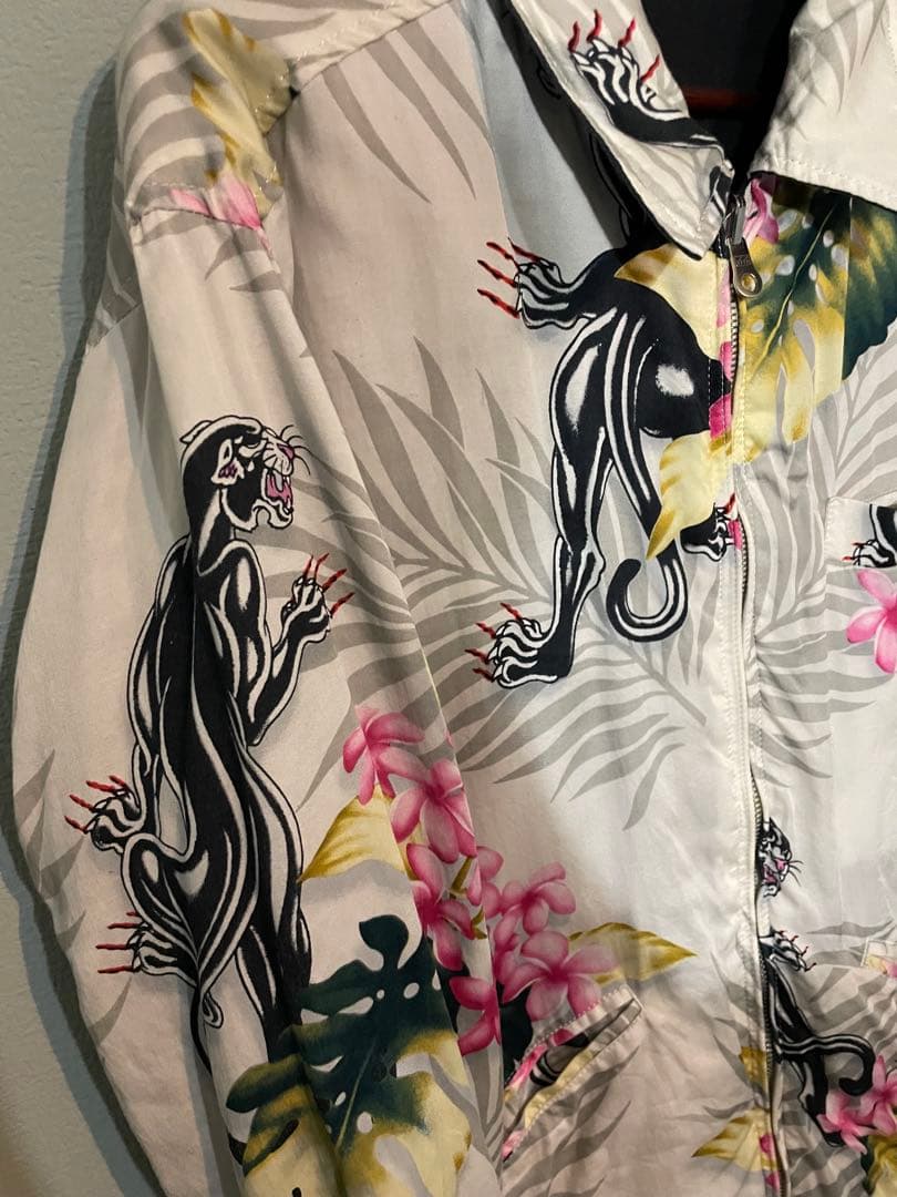 SASQUATCHfabrix 刺繍入り黒ジャケット