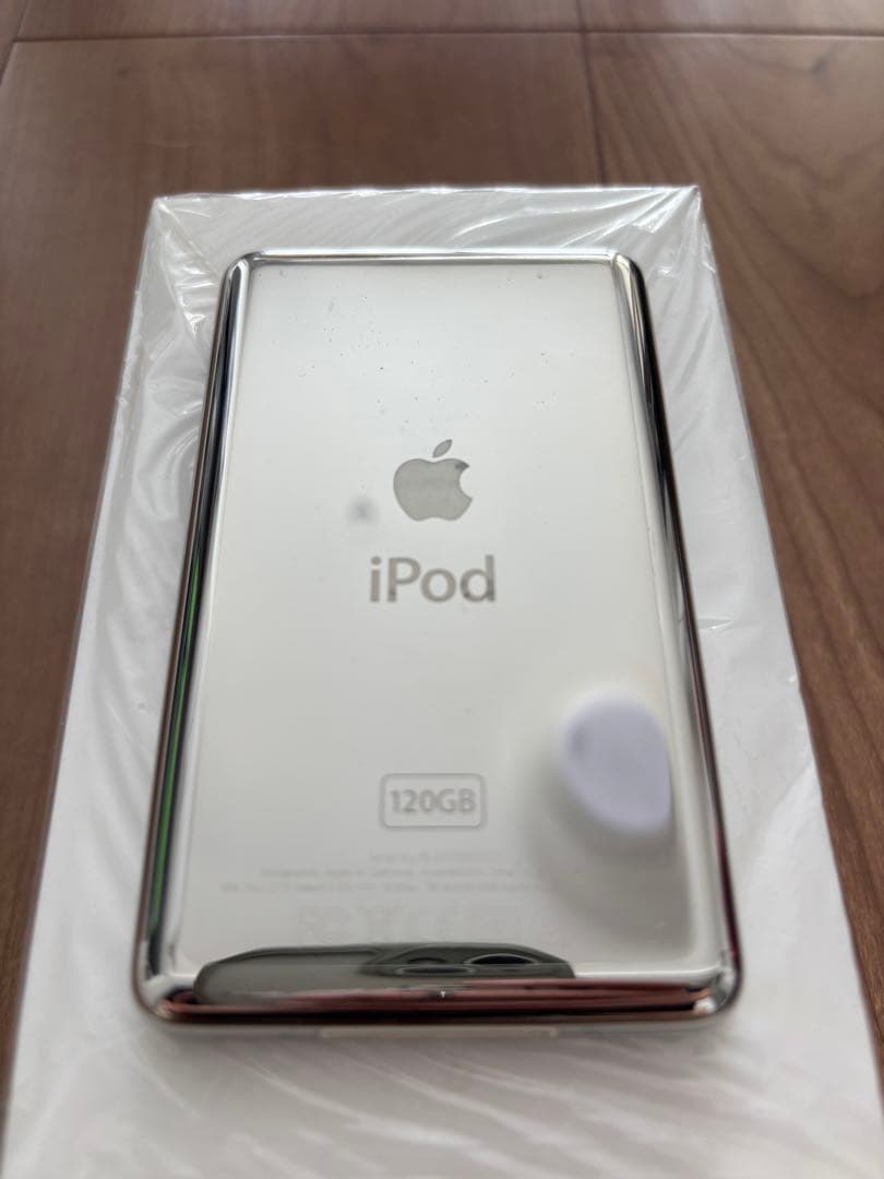 iPod Classic 第6世代 120GB ケーブル・イヤフォン付き