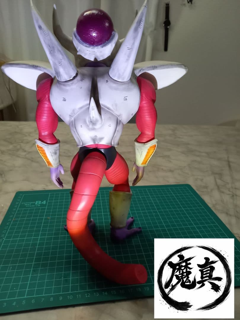 ドラゴンボール　フリーザ第三形態　フィギュア　ガレージキット