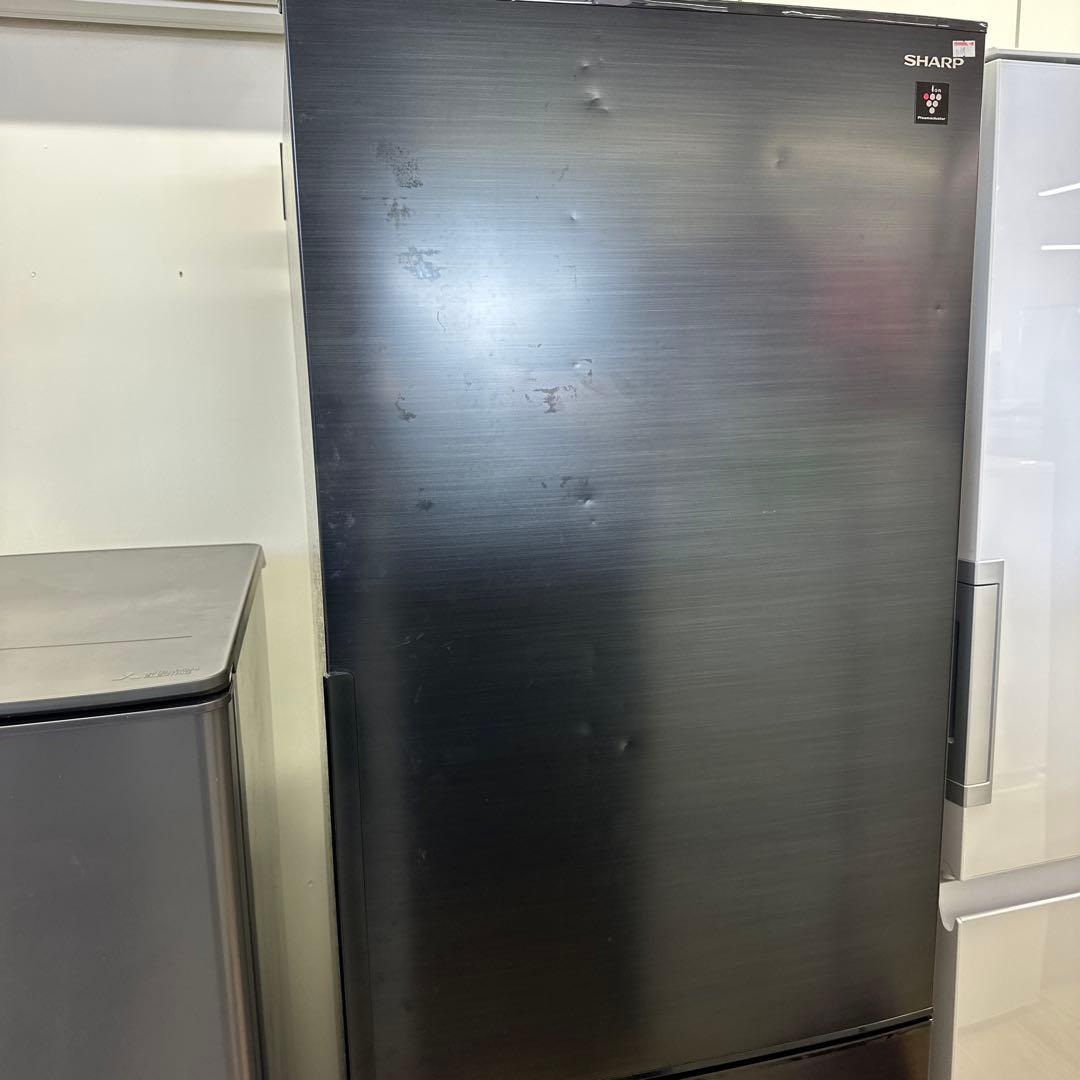 自社配送設置無料　シャープ大容量　310L 冷蔵庫　高年式　2022年
