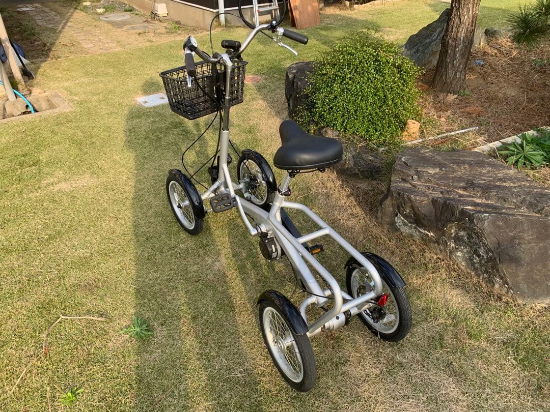 【送料無料】協栄製作所製「けんきゃくん」電動アシスト自転車 4輪 前バスケット付