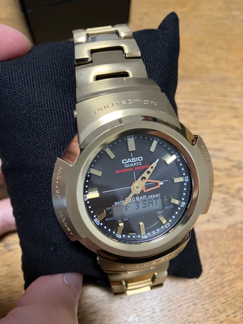 G-SHOCK AWM-500GD-9AJF ゴールド Gショック