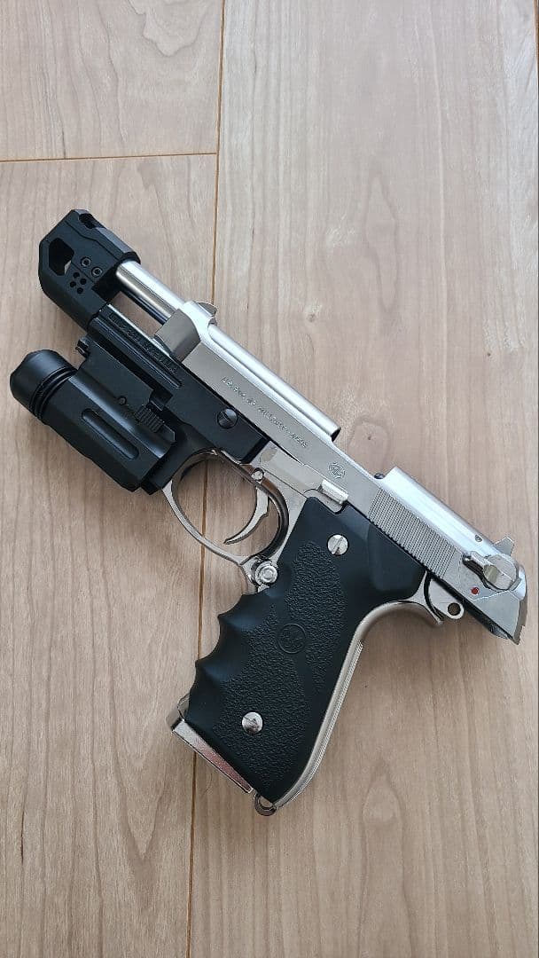 東京マルイ　M92F クロムステンレス ガスガン