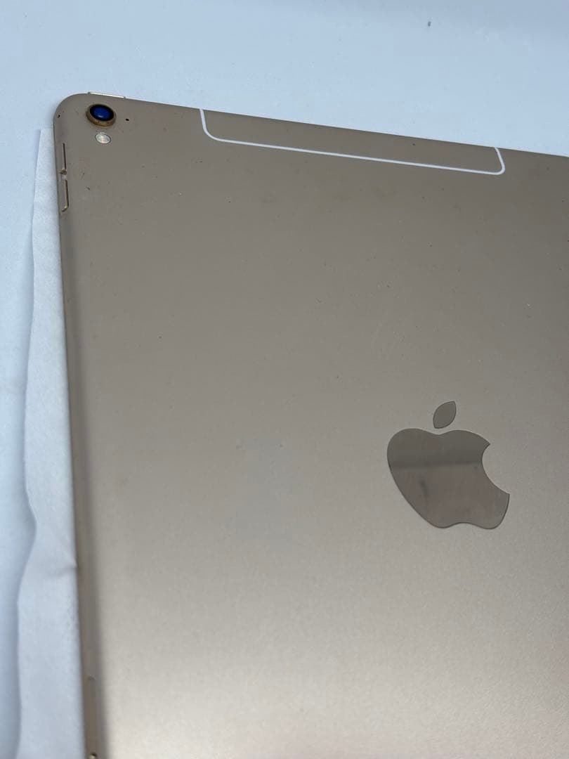 iPad Pro 9.7 32GB セルラーモデル 画面割れあり 修理前提／箱有