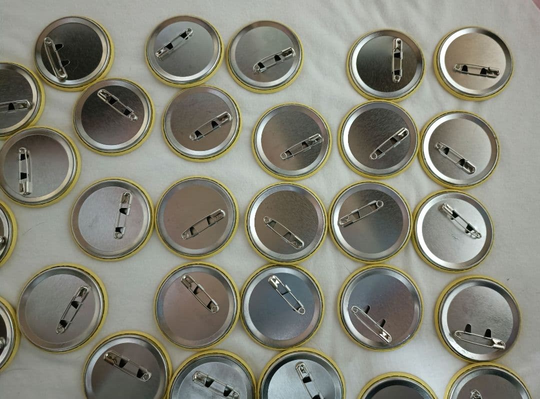 すとぷり　るぅと　缶バッチ　アニマル缶バッチ　あにまる缶バッチ