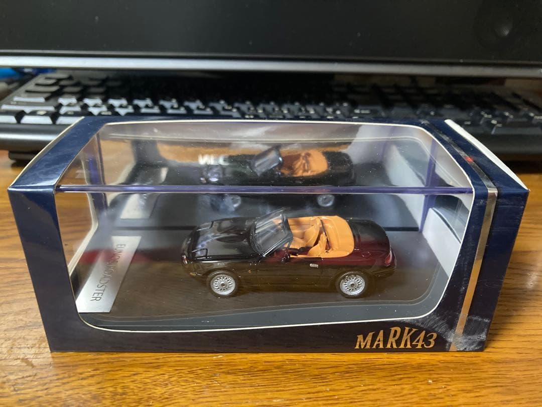 マツダ MARK43 ユーノス ロードスター Vスペシャル 1/43 ミニカー