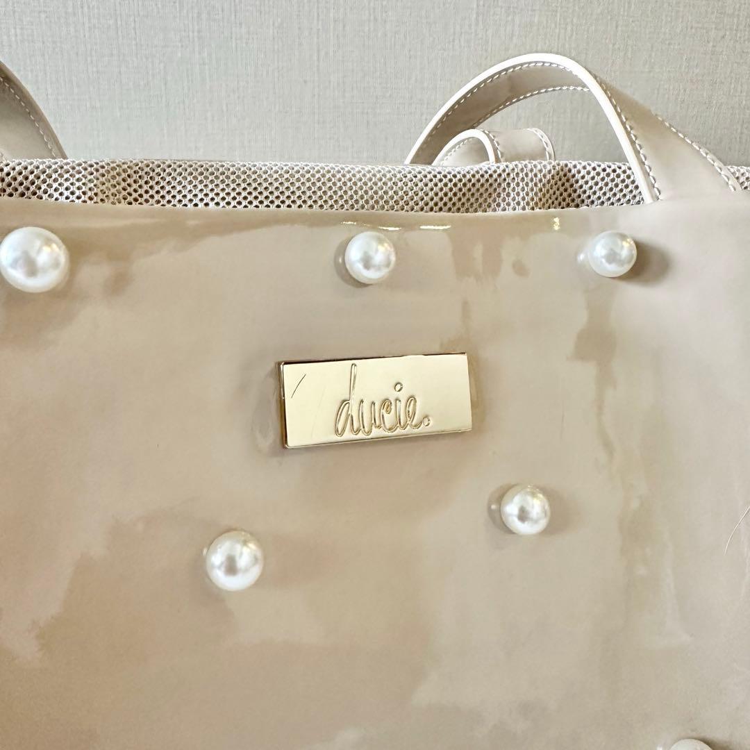 Ducie キャリーバッグ　ベージュ